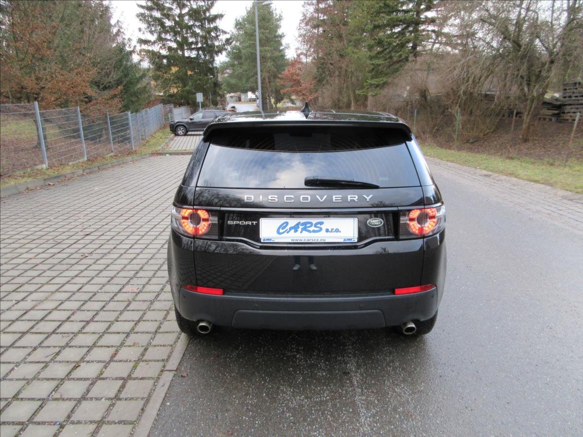 Land Rover Discovery Sport SUV 2,0 l 110 kw