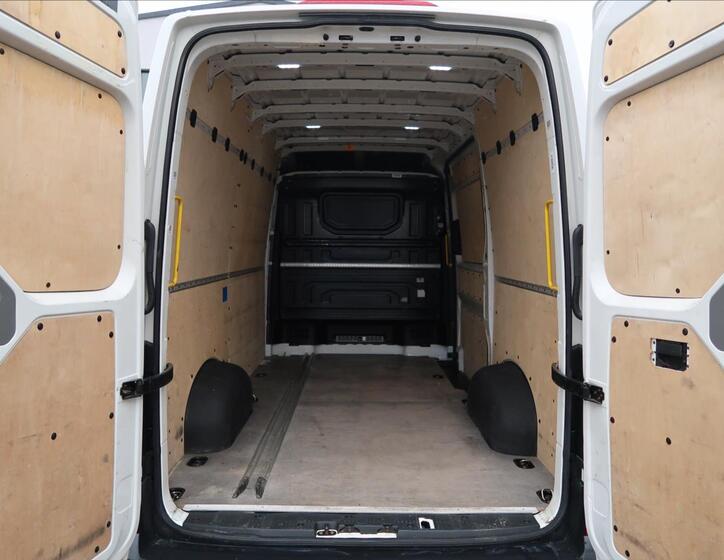 Volkswagen Crafter 20