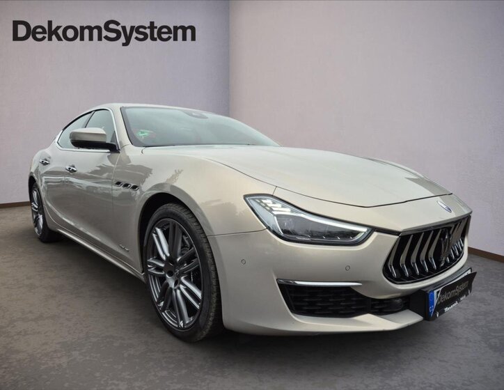 Maserati Ghibli Sedan 3,0 l 316 kw