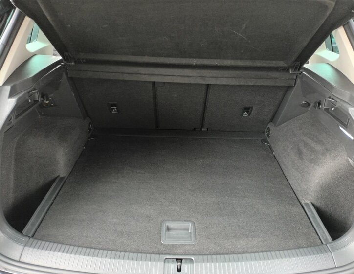 Volkswagen Tiguan SUV / Terénní 2,0 l 147 kw