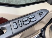 Ford Excursion SUV / Terénní 6,0 l 239 kw