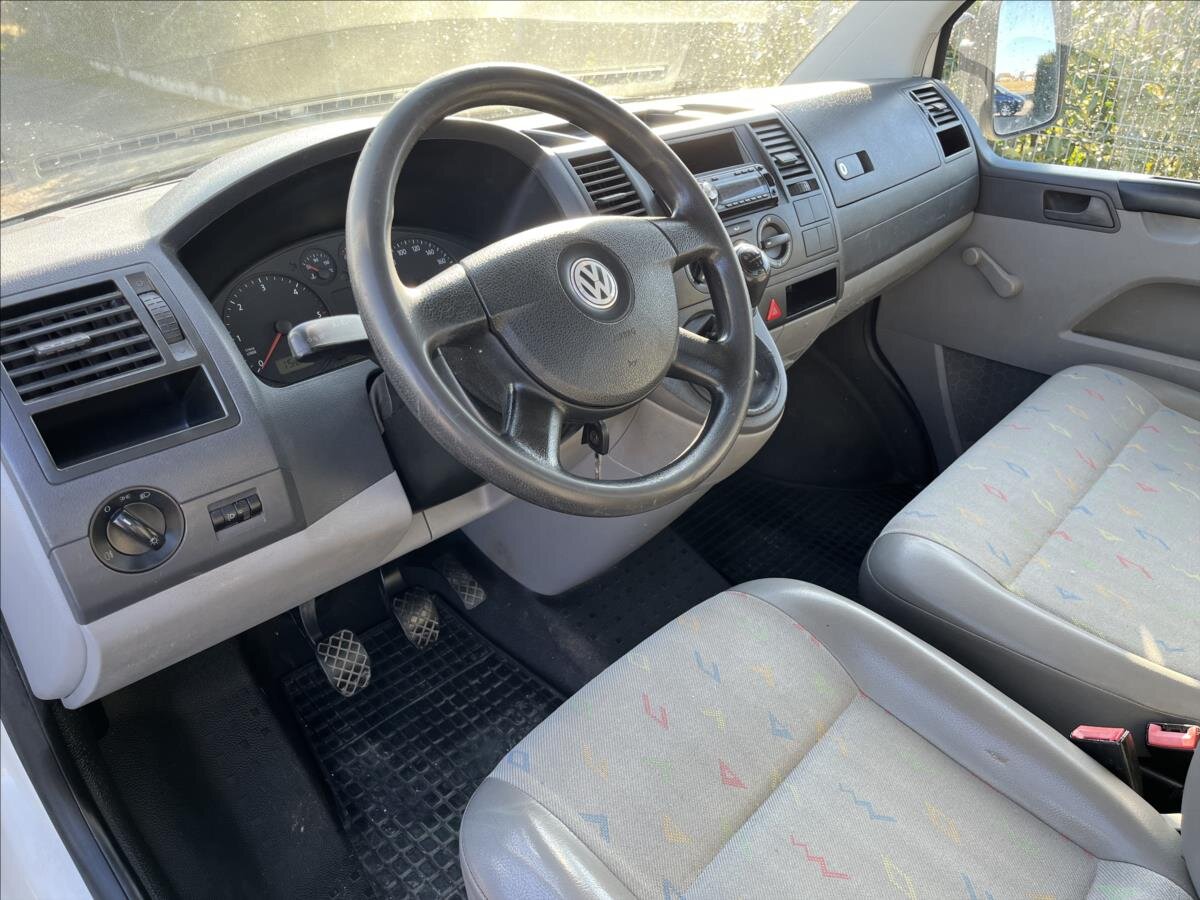 Volkswagen Transporter Valník 1,9 l 75 kw