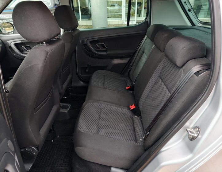 Škoda Fabia Hatchback 1,6 l 55 kw