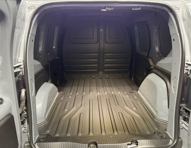 Mercedes-Benz Citan Skříň 1,5 l 85 kw