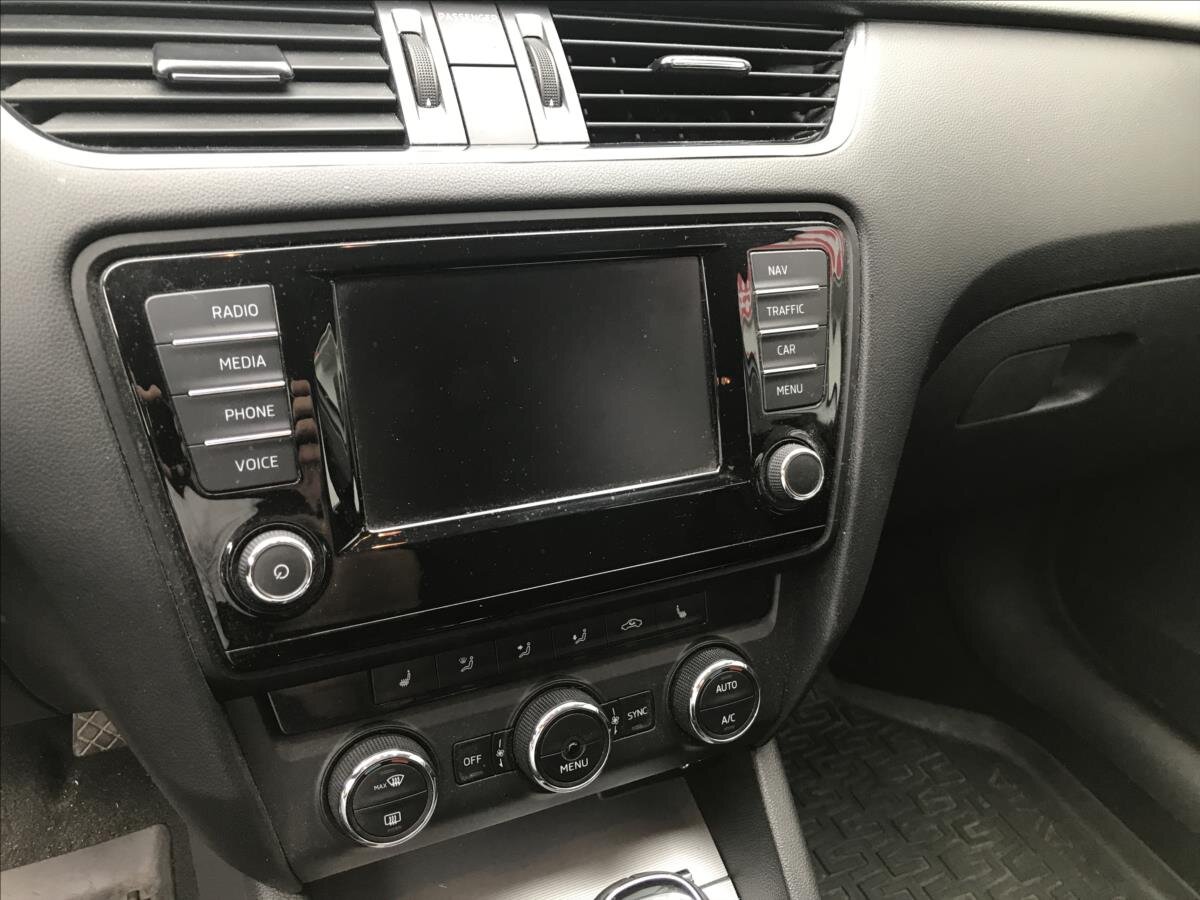 Škoda Octavia Kombi 2,0 l 110 kw