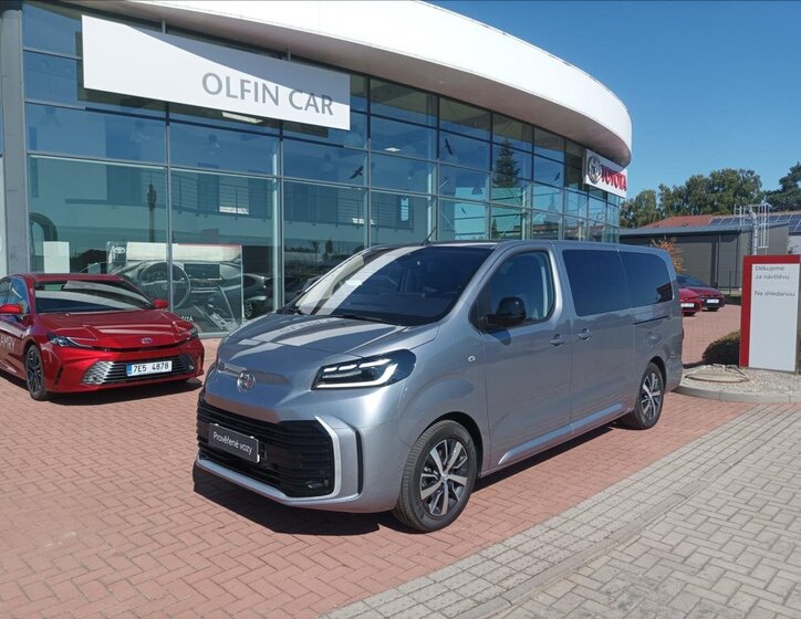 Toyota ProAce Verso 1