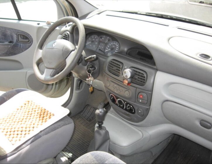 Renault Scénic Kombi 1,6 l 79 kw