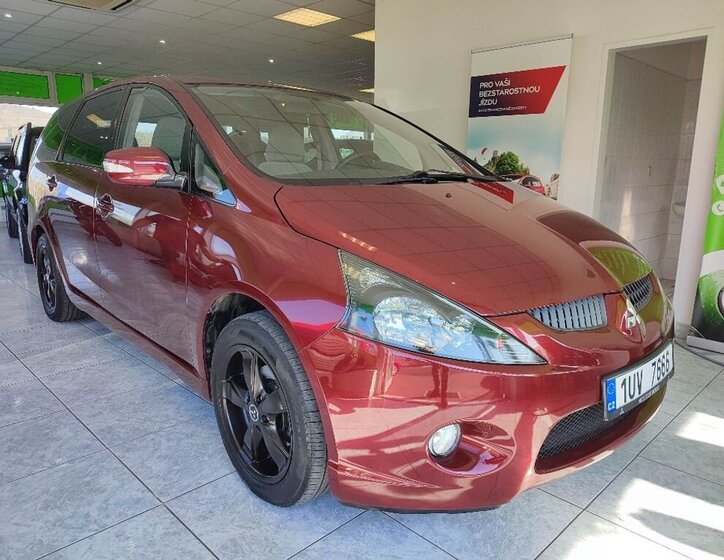 Mitsubishi Grandis MPV 2,4 l 121 kw