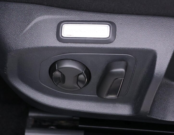 Volkswagen Arteon Liftback 2,0 l 140 kw