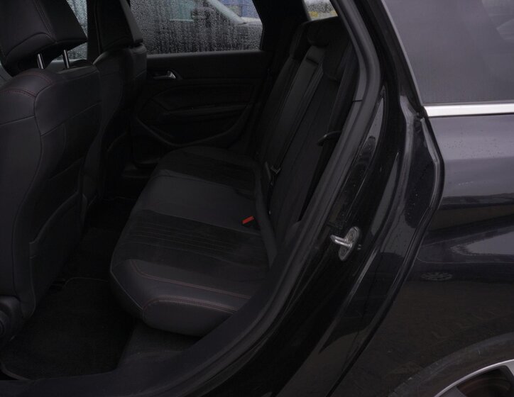 Peugeot 308 Kombi 2,0 l 133 kw