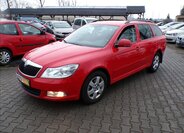 Škoda Octavia Kombi 2,0 l 103 kw