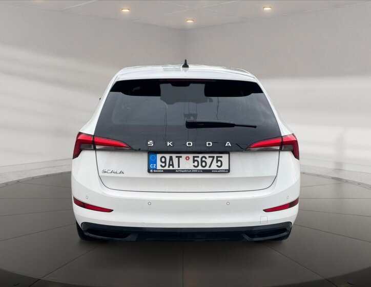 Škoda Scala 5