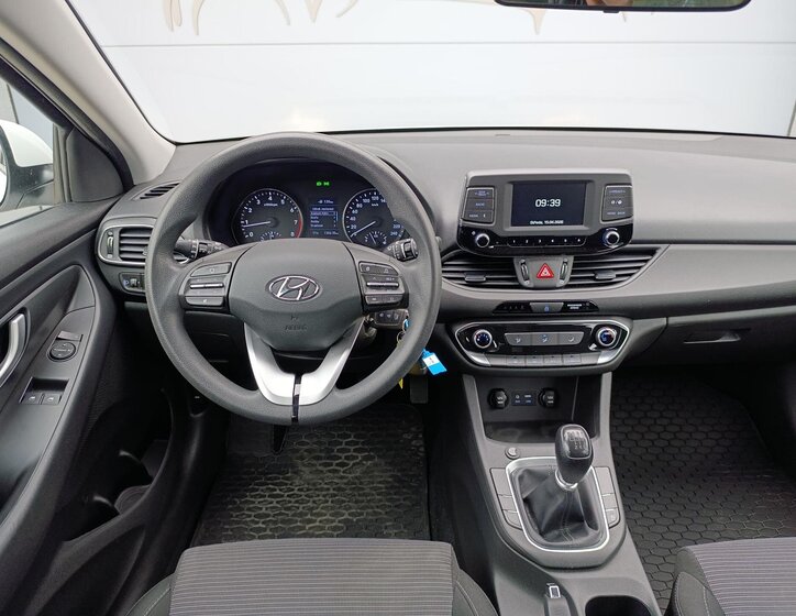 Hyundai i30 Kombi 1,4 l 73 kw