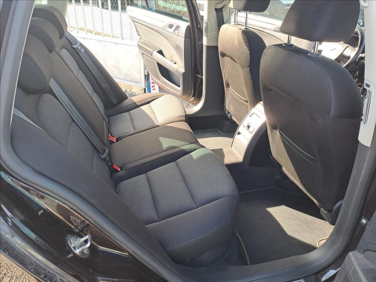 Škoda Superb Kombi 2,0 l 125 kw