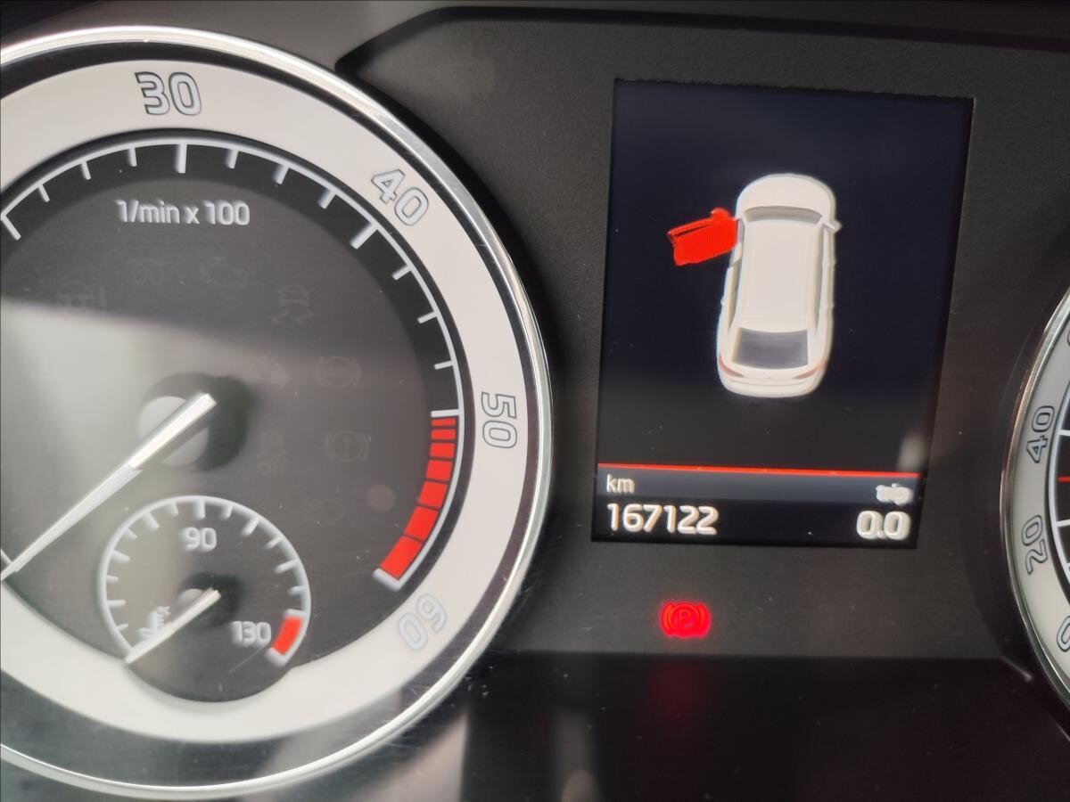 Škoda Superb Kombi 2,0 l 140 kw