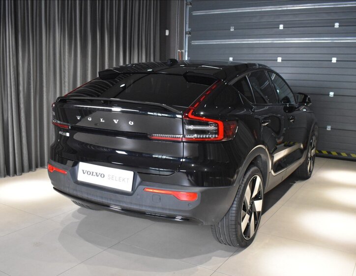 Volvo C40 SUV / Terénní 0,0 325 kw