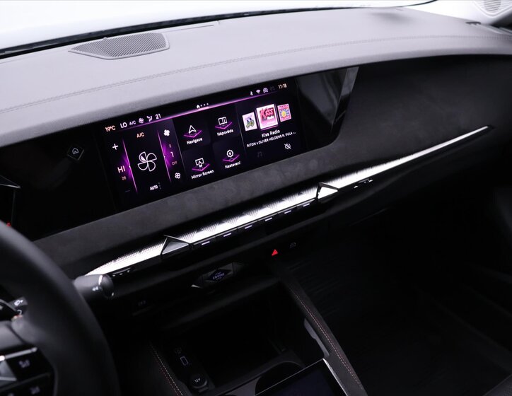 DS Automobiles DS4 Hatchback 1,6 l 165 kw