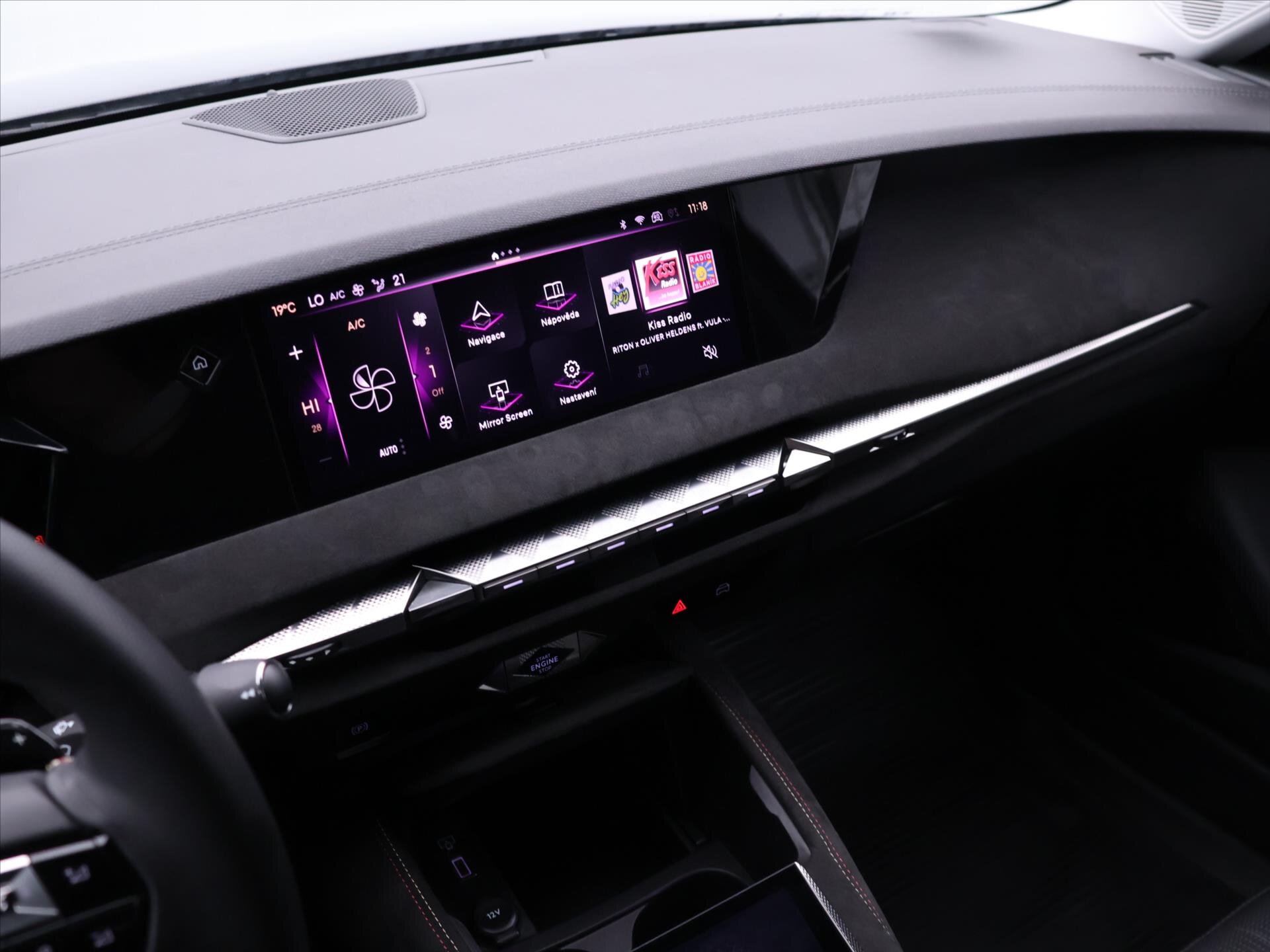 DS Automobiles DS4 Hatchback 1,6 l 165 kw