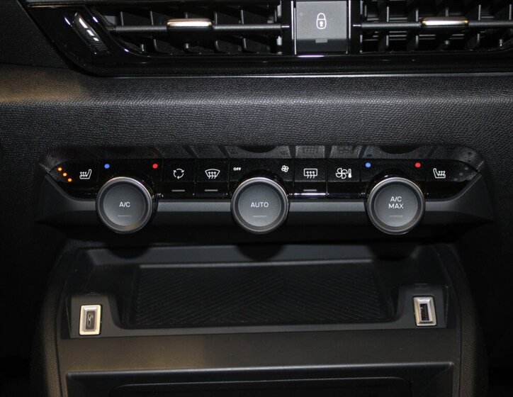 Citroën C4 SUV / Terénní 1,2 l 96 kw