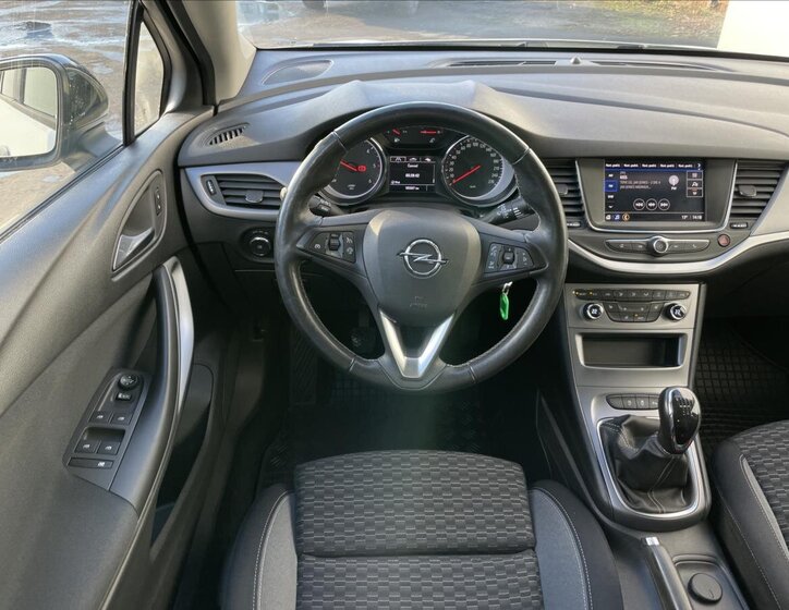 Opel Astra Kombi 1,5 l 90 kw