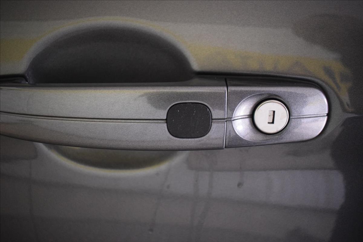 Ford Kuga SUV 2,0 l 120 kw