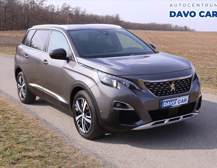 Peugeot 5008 SUV / Terénní 1,2 l 96 kw