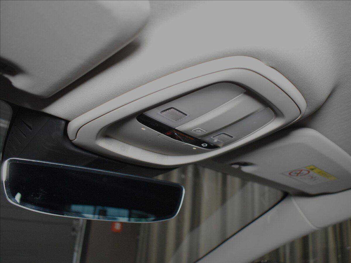 Volvo V60 Kombi 2,0 l 145 kw