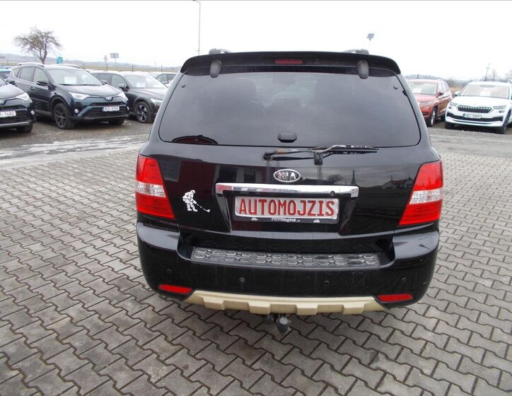KIA Sorento SUV / Terénní 2,5 l 125 kw