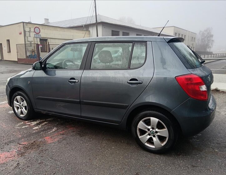 Škoda Fabia Hatchback 1,2 l 63 kw
