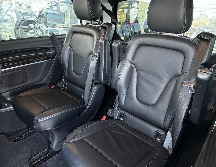 Mercedes-Benz Třídy V 19