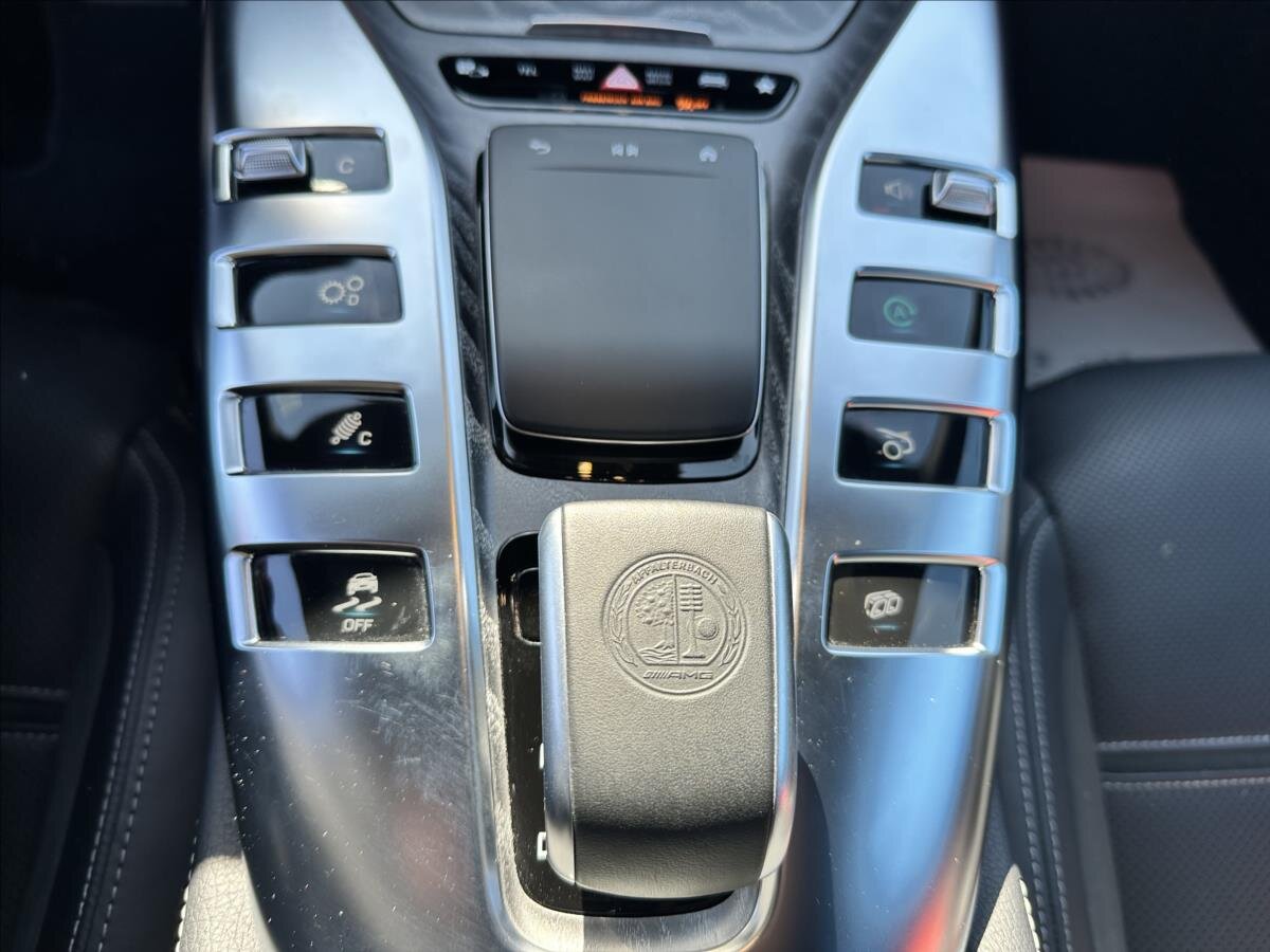 Mercedes-Benz AMG GT Kupé 3,0 l 270 kw