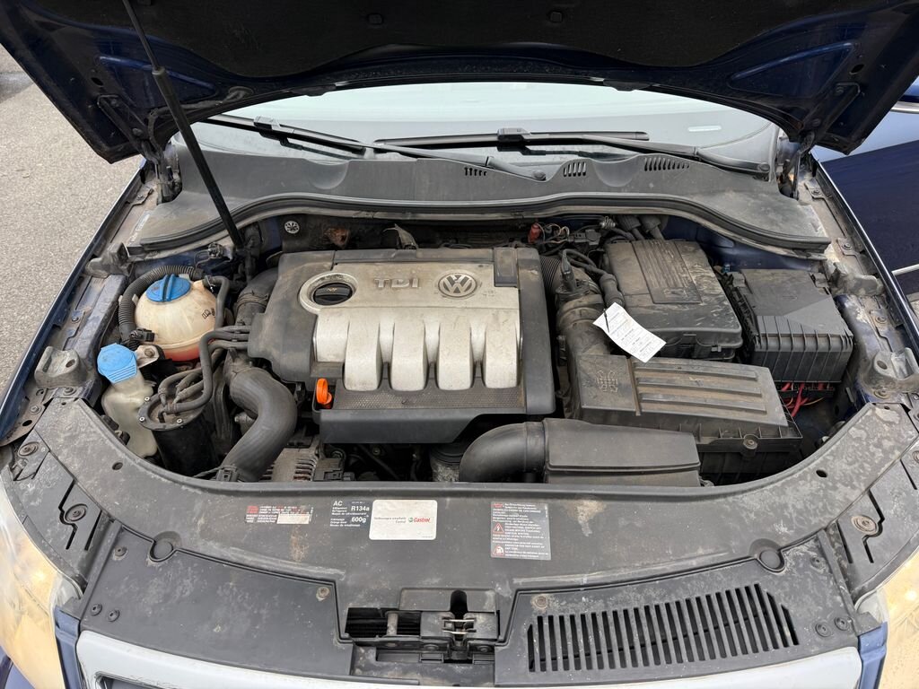 Volkswagen Passat Kombi 2,0 l 103 kw