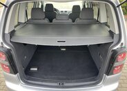 Volkswagen Touran 12