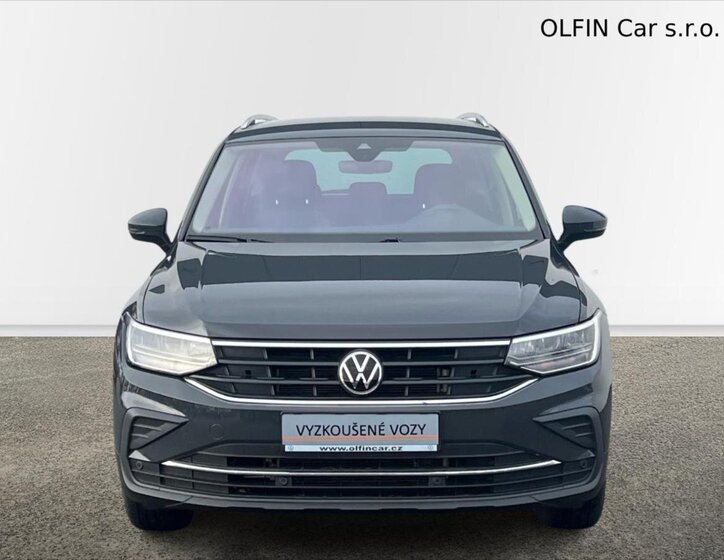 Volkswagen Tiguan 4