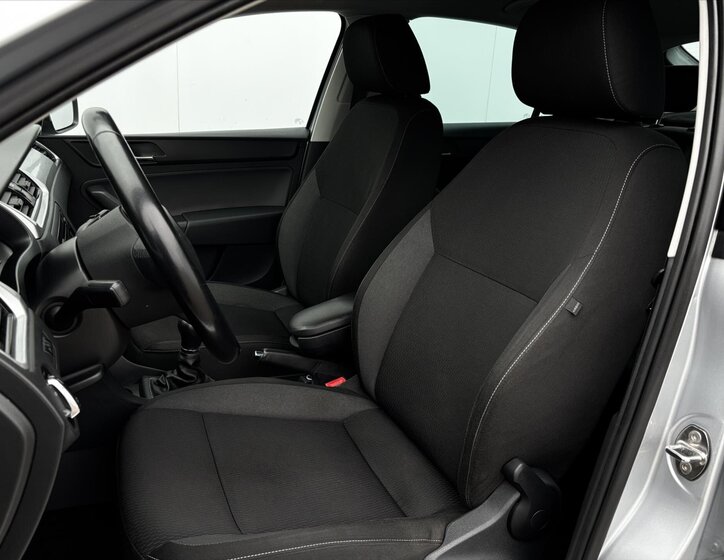 Škoda Rapid Liftback 1,2 l 63 kw