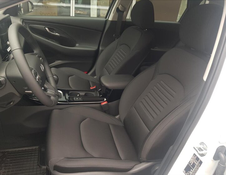 Hyundai i30 Kombi 1,5 l 70 kw