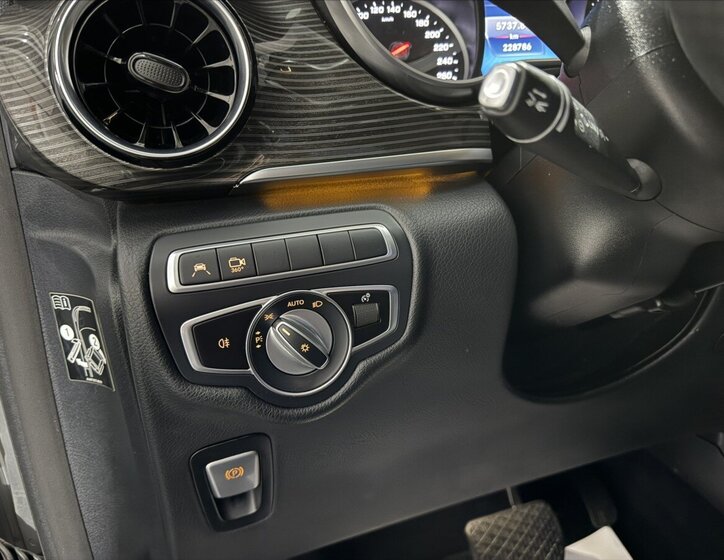 Mercedes-Benz Třídy V Kombi 2,0 l 174 kw