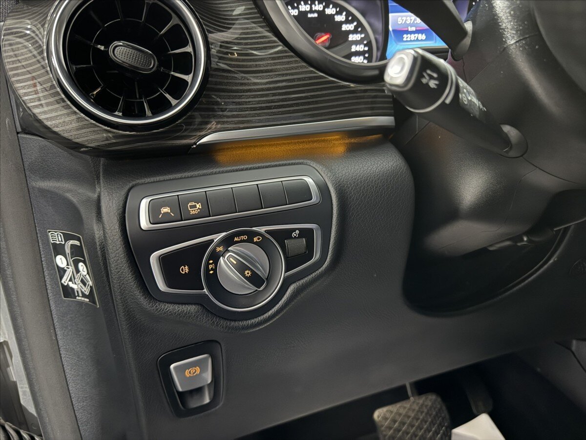 Mercedes-Benz Třídy V Kombi 2,0 l 174 kw