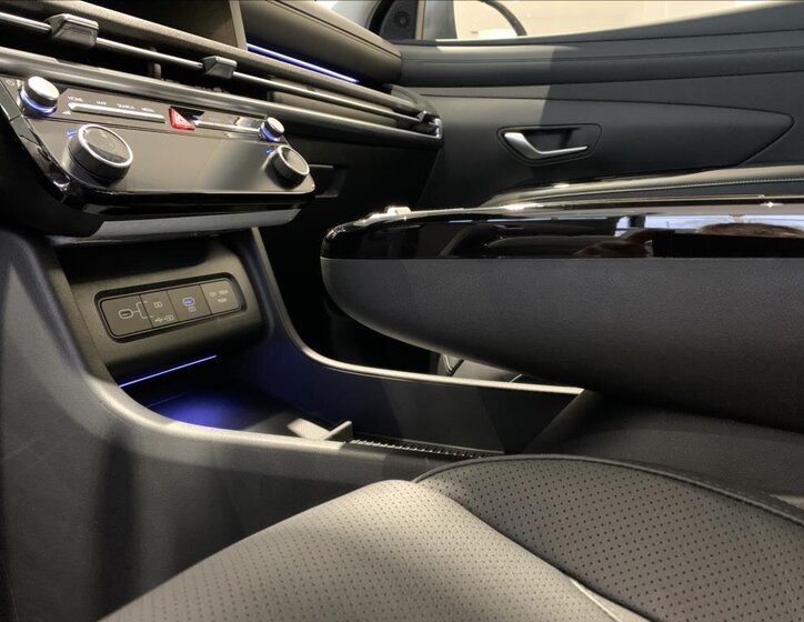 Hyundai Tucson SUV / Terénní 1,6 l 158 kw