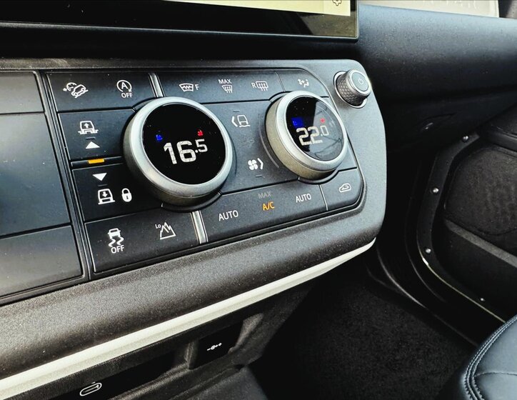 Land Rover Defender SUV / Terénní 3,0 l 257 kw