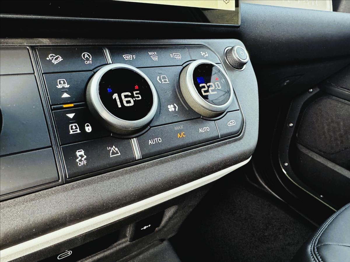 Land Rover Defender SUV / Terénní 3,0 l 257 kw