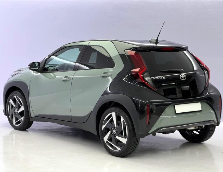 Toyota Aygo Hatchback 1,5 l 85 kw