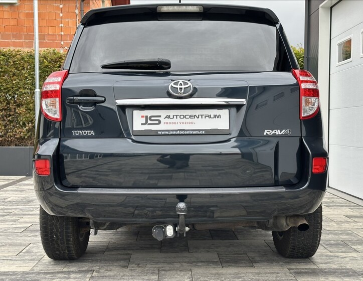 Toyota RAV4 7