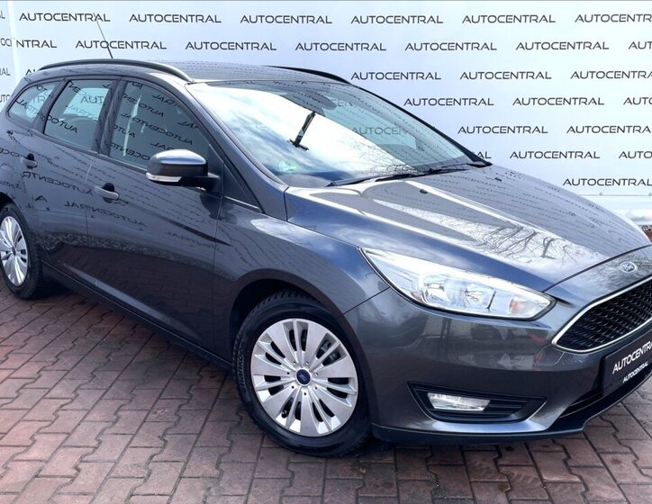 Ford Focus Kombi 999,0 92 kw