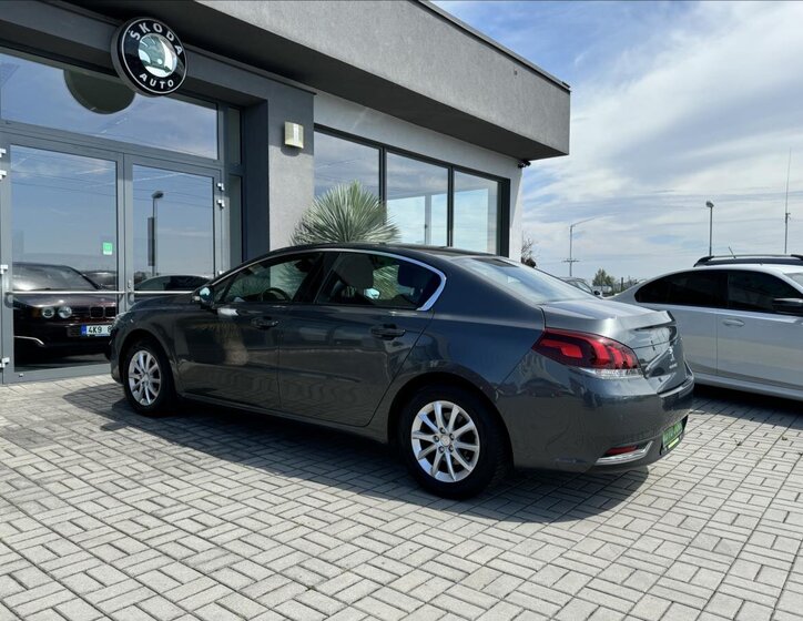 Peugeot 508 Sedan 2,0 l 120 kw