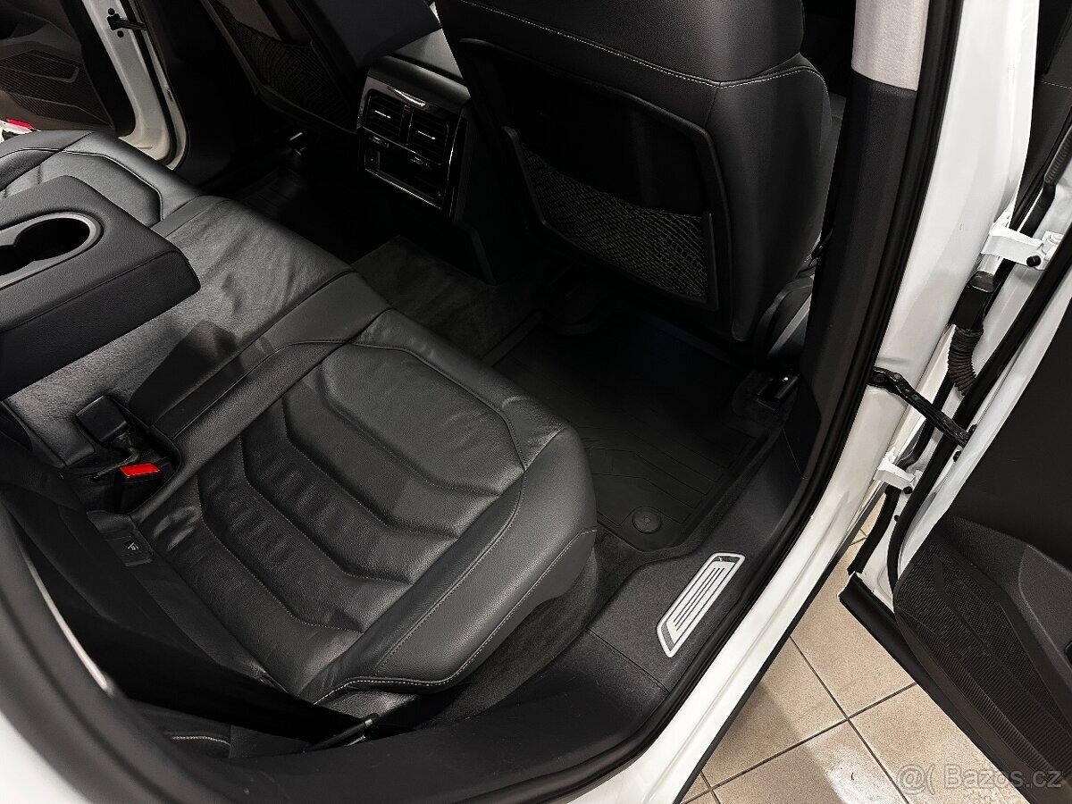 Volkswagen Touareg SUV 3,0 l 210 kw