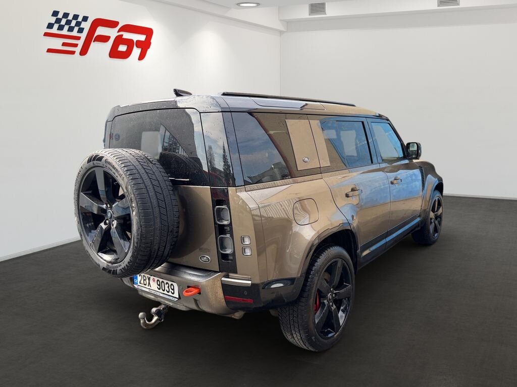 Land Rover Defender SUV / Terénní 3,0 l 294 kw