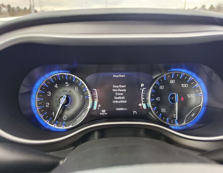 Chrysler Pacifica MPV 3,6 l 214 kw