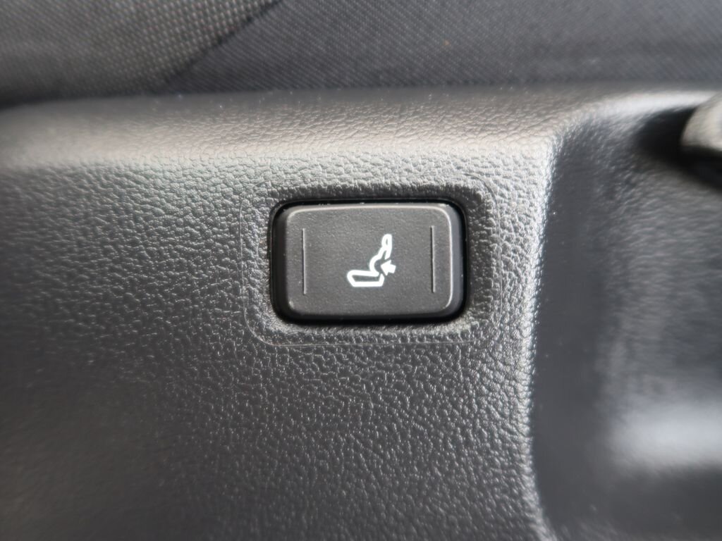 Toyota C-HR SUV / Terénní 1,8 l 72 kw