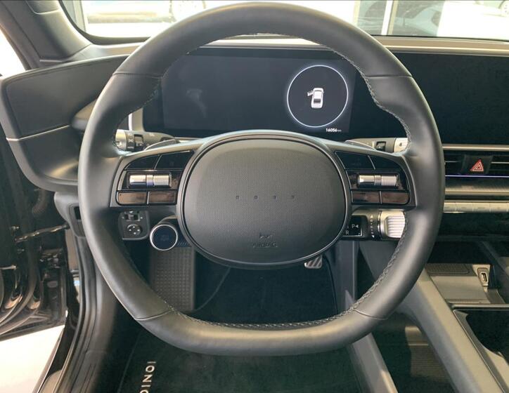 Hyundai Ioniq 6 33
